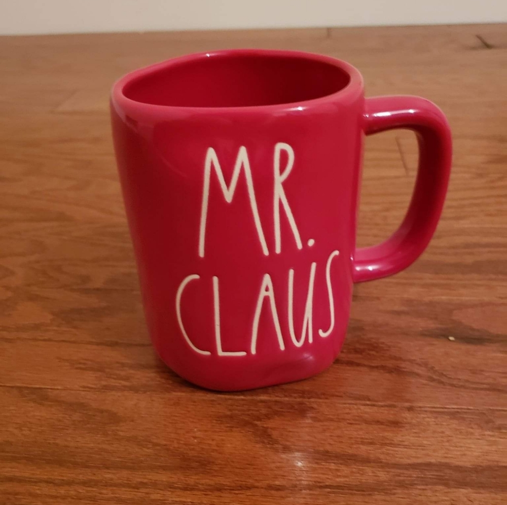 Rae Dunn large mug